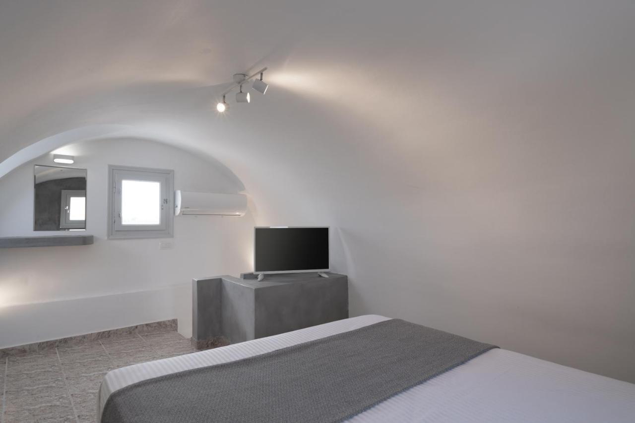 White Lily Suites & Lofts - Adults Only 16 Plus Perivolos  Luaran gambar